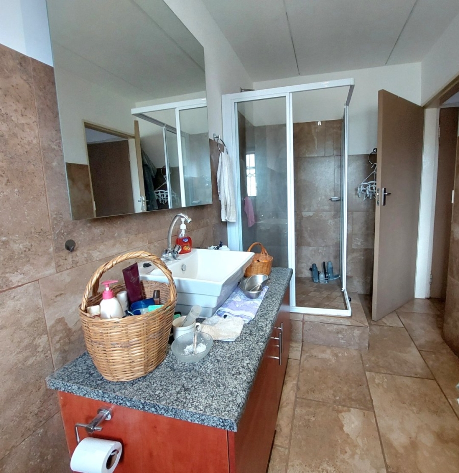 Commercial Property for Sale in Zoutpansdrift North West